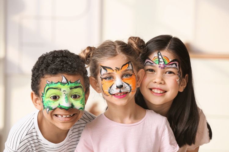 Face painting for children's parties is trending